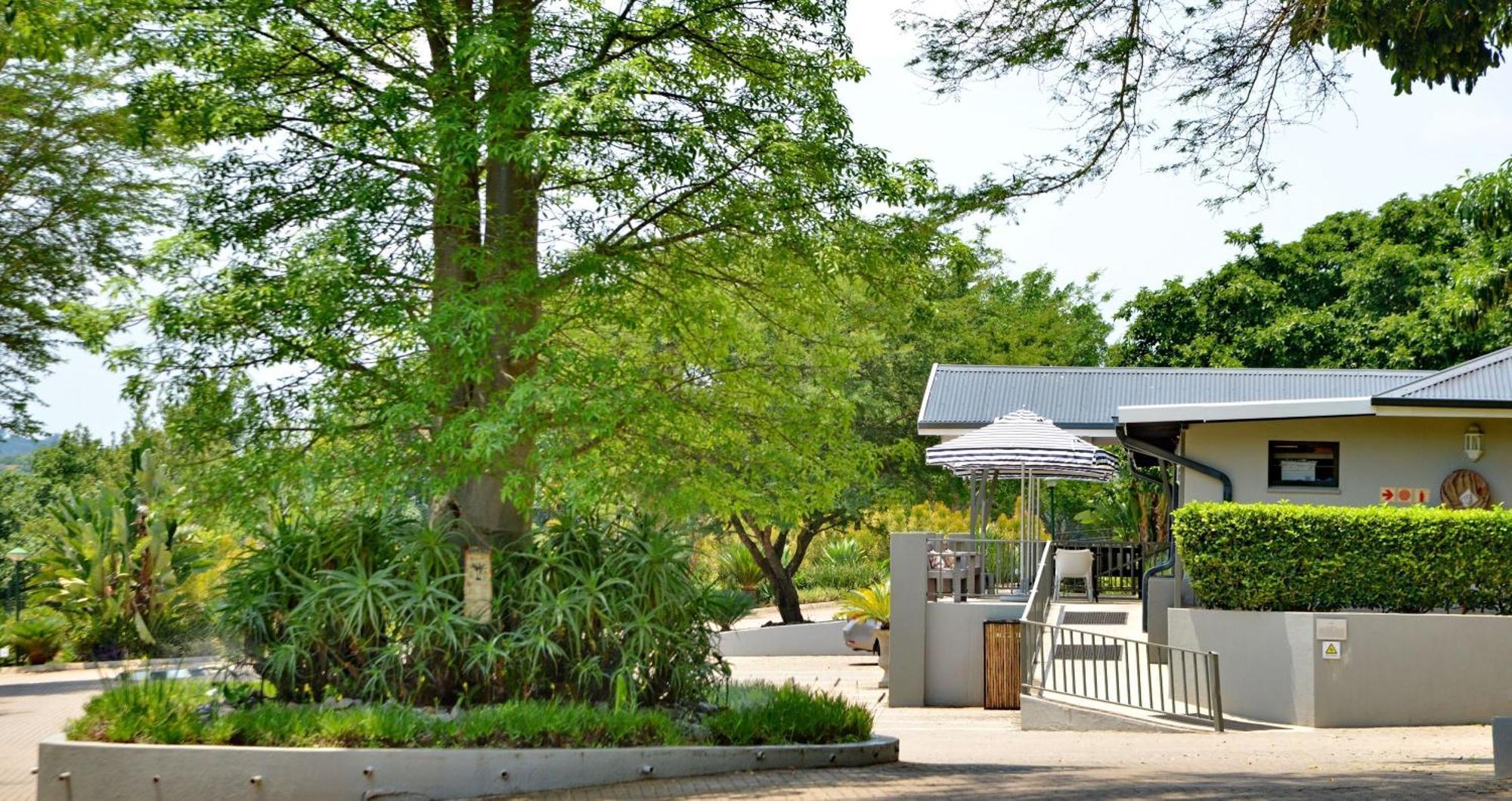 Anew Resort White River Mbombela Exteriör bild